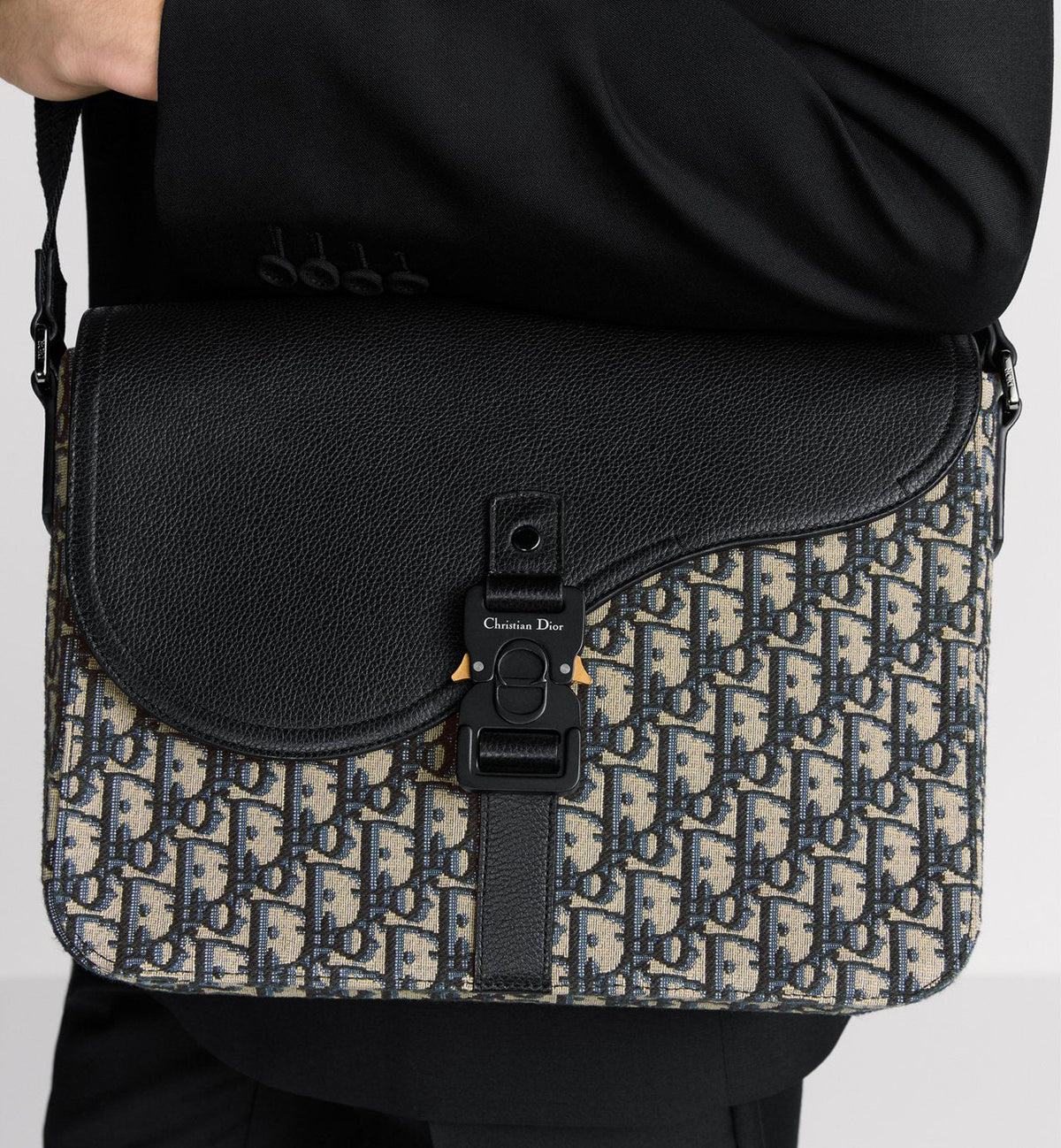 Sac Messenger à rabat Saddle Medium
