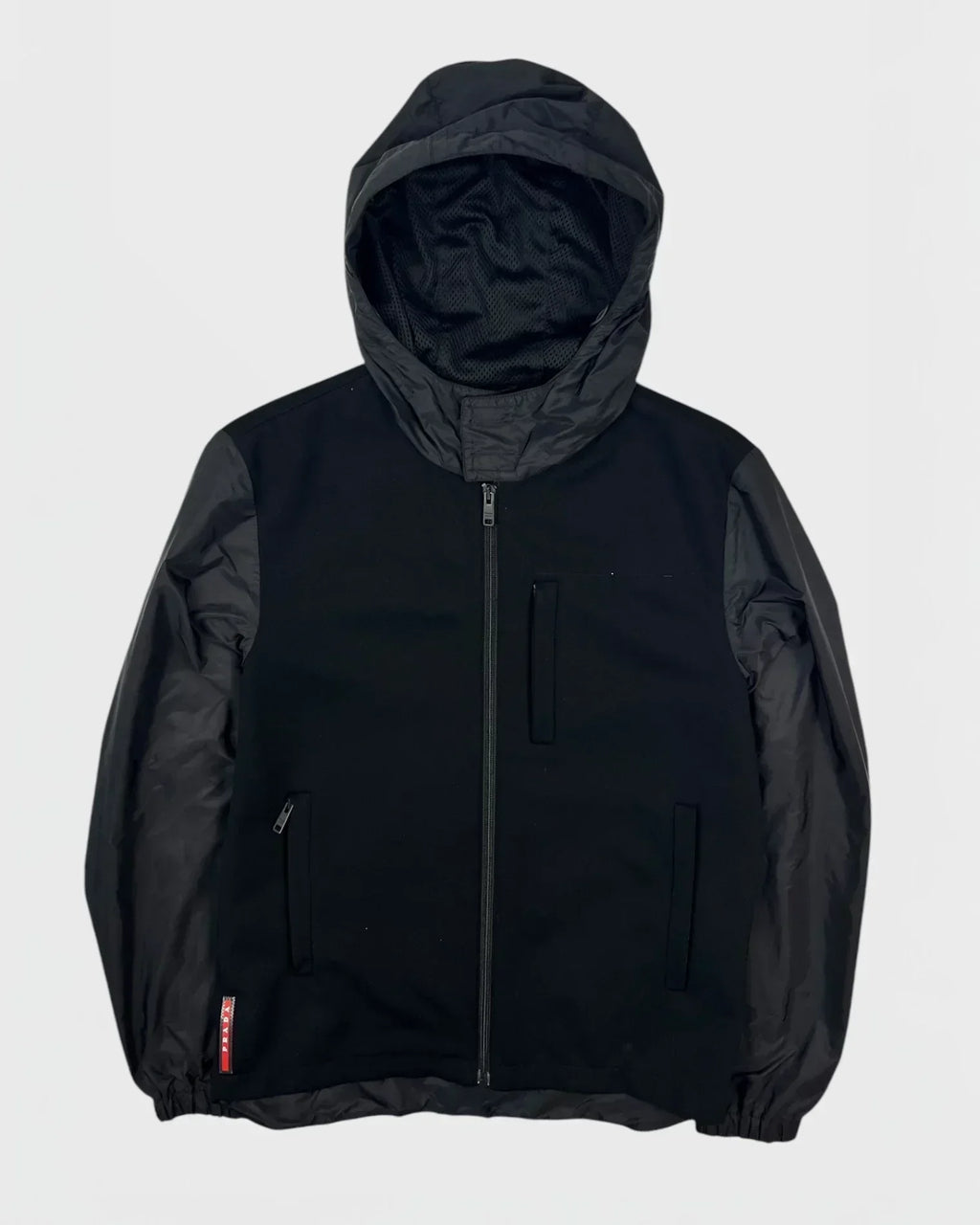 Prada veste